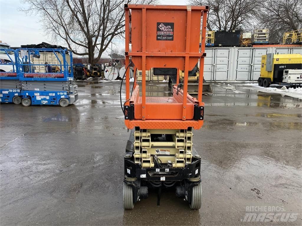 JLG 1932R Sakselifter