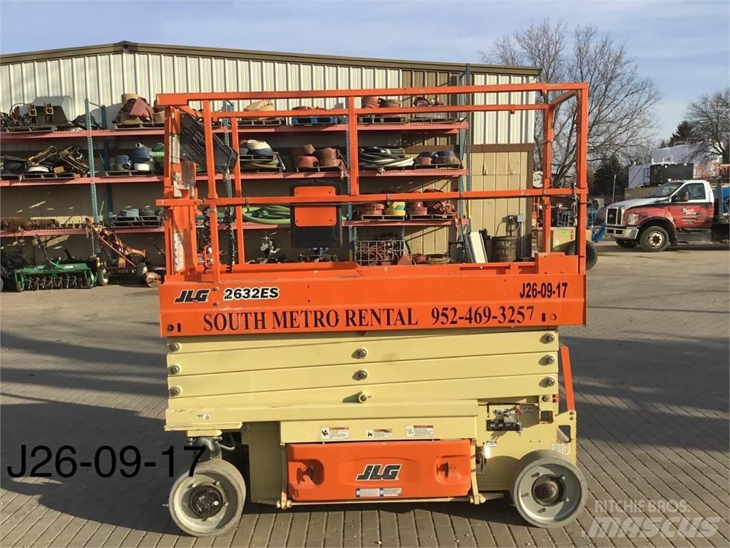 JLG 2632ES Sakselifter