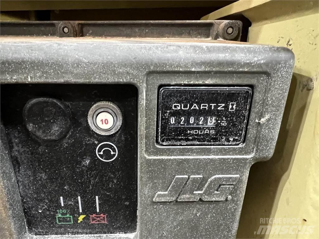 JLG 2632ES Sakselifter