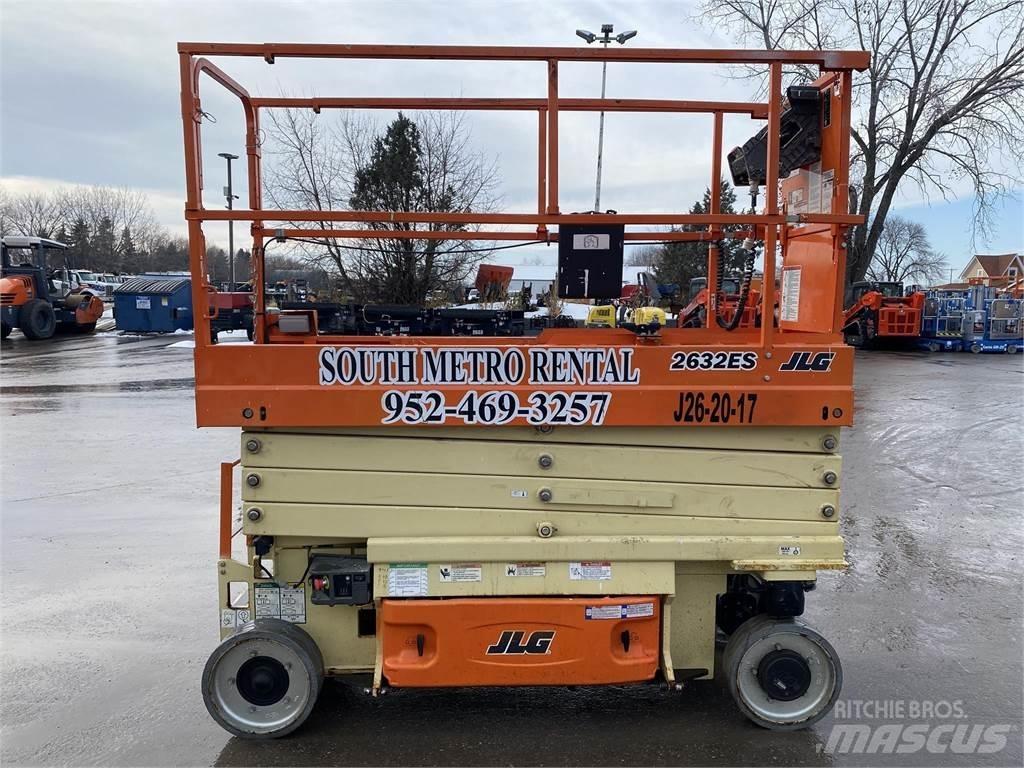 JLG 2632ES Sakselifter