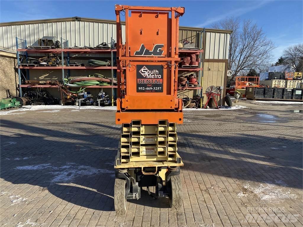 JLG 2632ES Sakselifter
