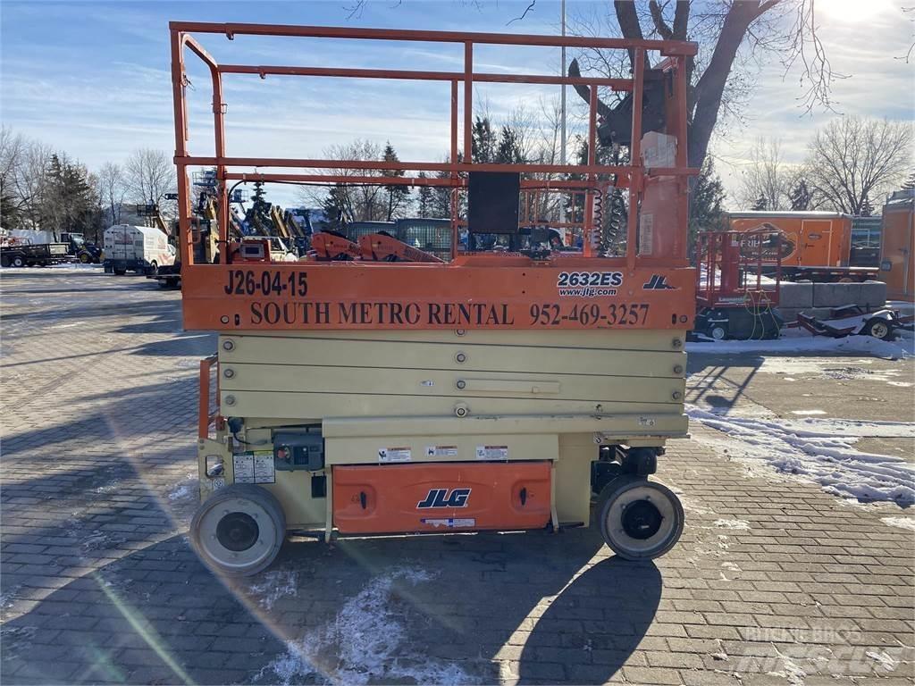 JLG 2632ES Sakselifter