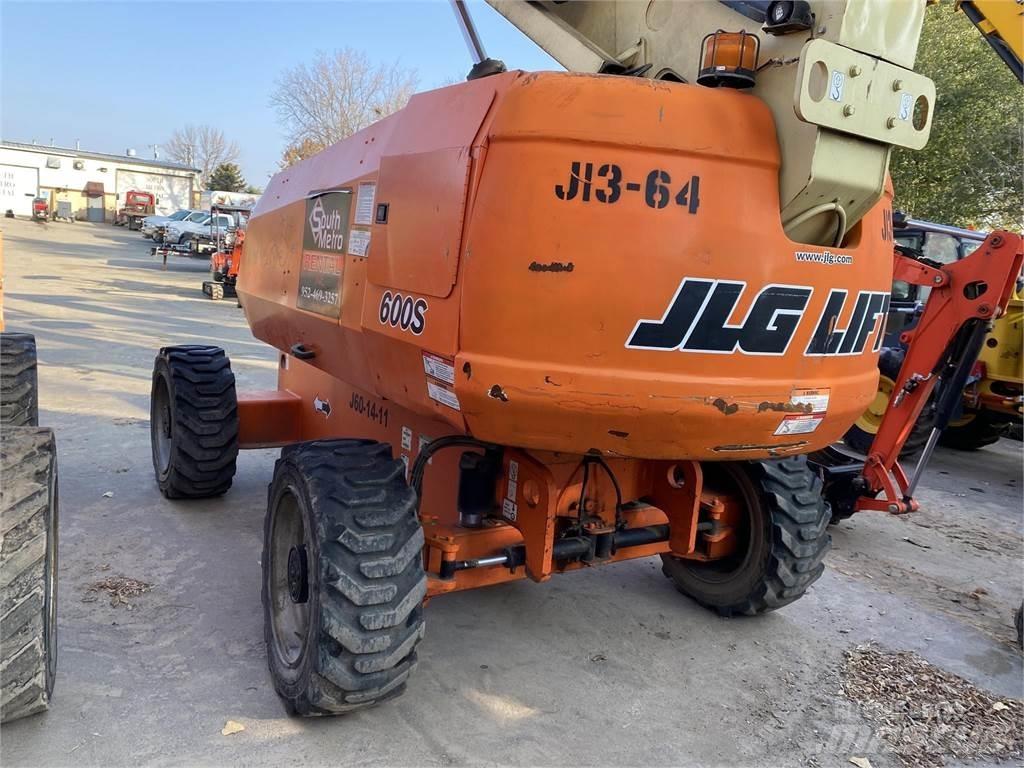 JLG 600S Teleskop bomlifter