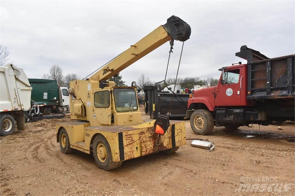 JLG 886 Røff terreng kraner