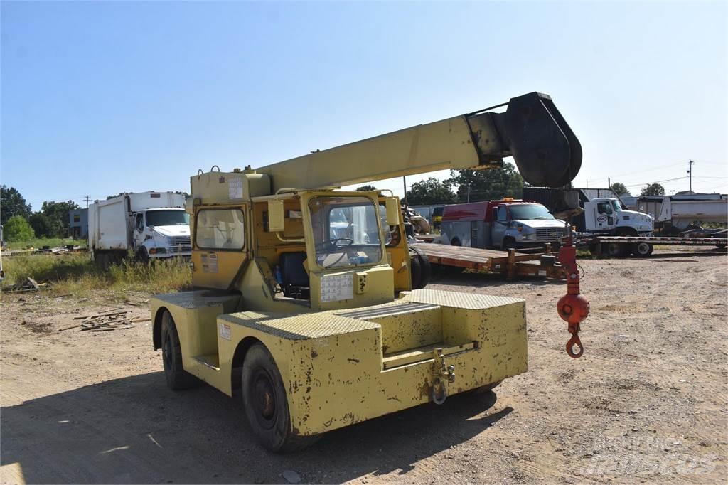 JLG 886D Røff terreng kraner