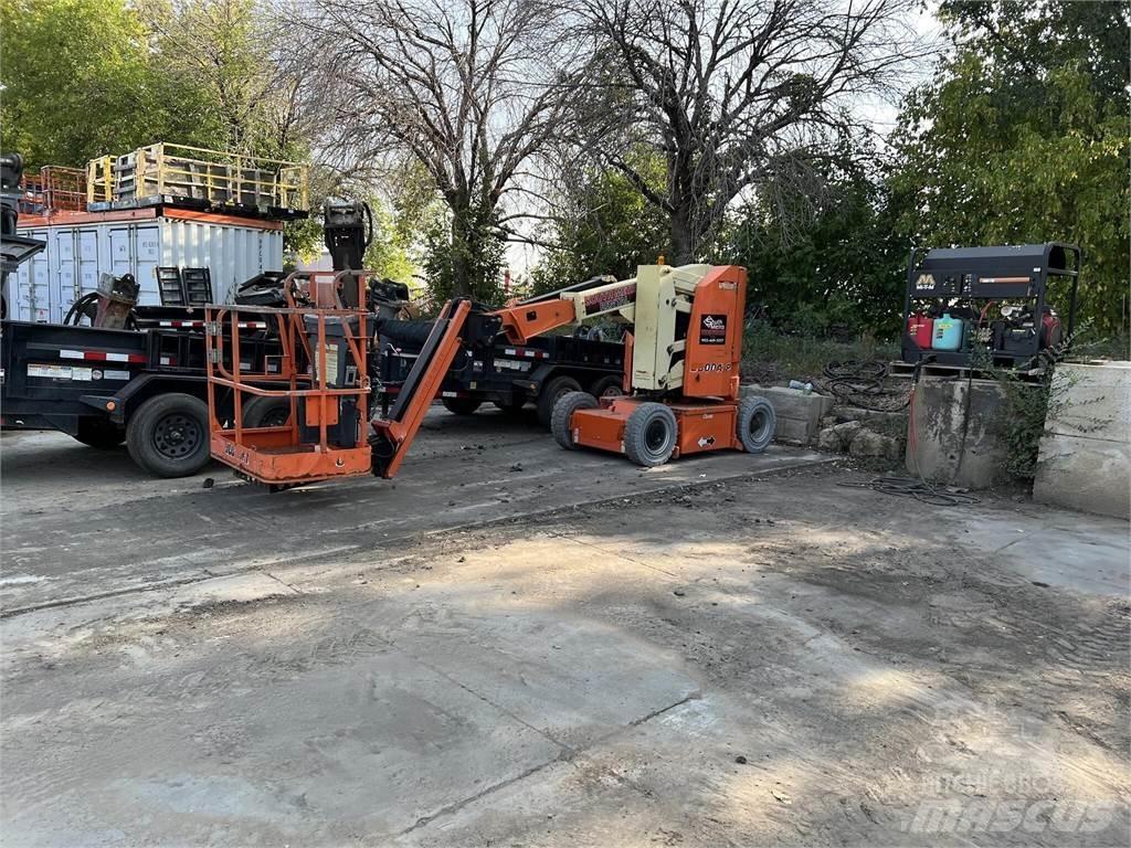 JLG E300AJP Leddede bomlifter