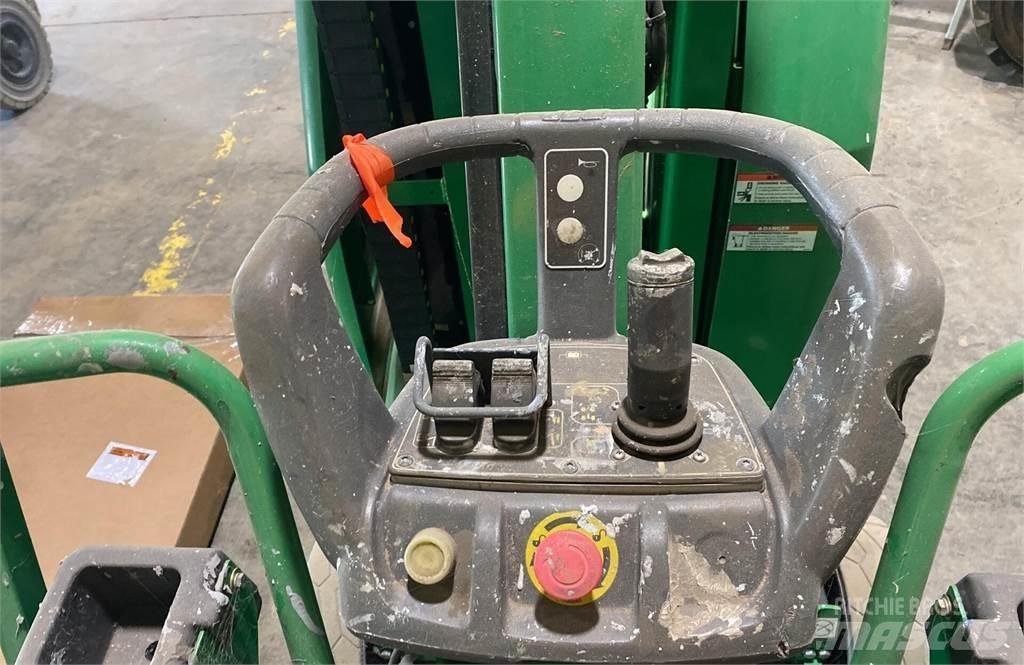JLG TOUCAN 26E Personløftere