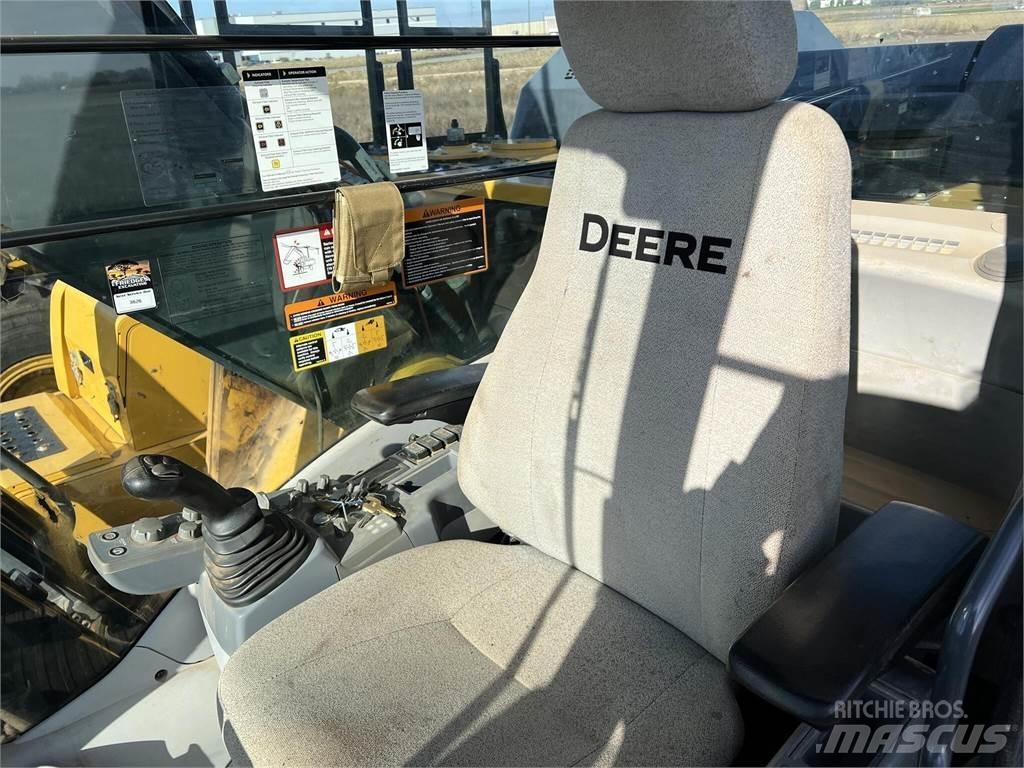 John Deere 210G LC Beltegraver
