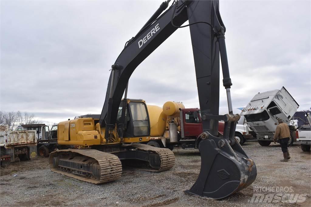 John Deere 270D LC Beltegraver