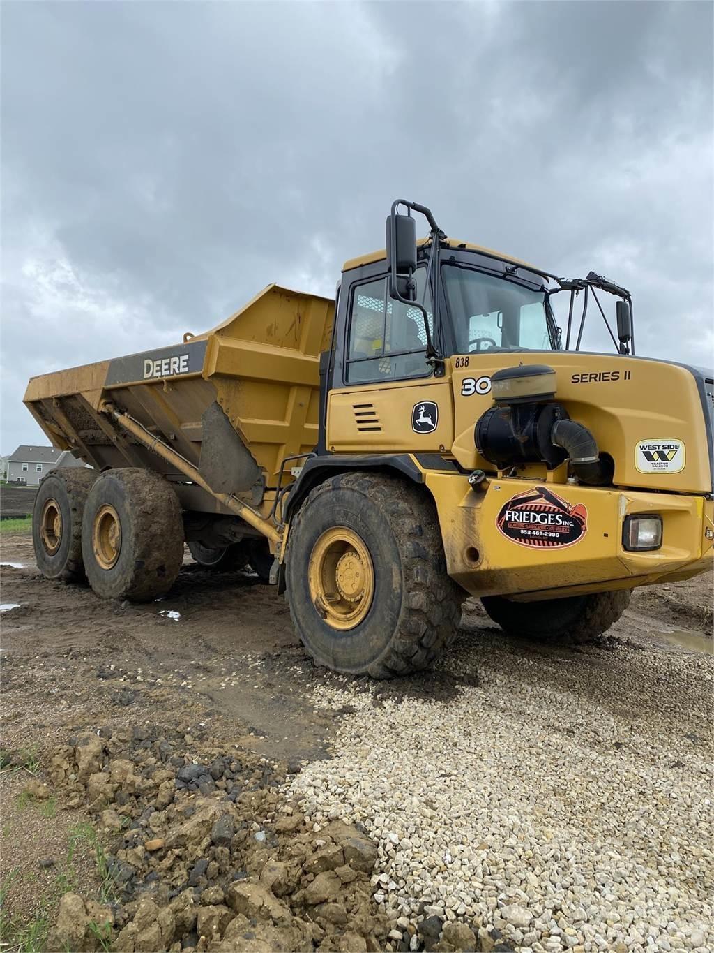 John Deere 300D Rammestyrte Dumpere