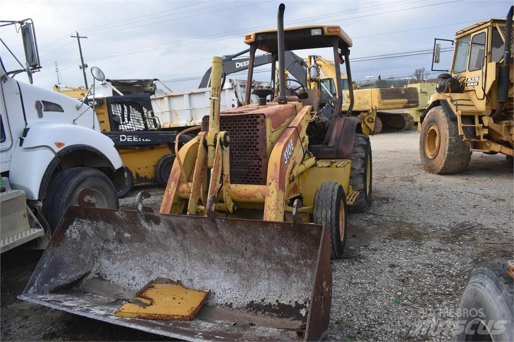 John Deere 310E Traktorgravere