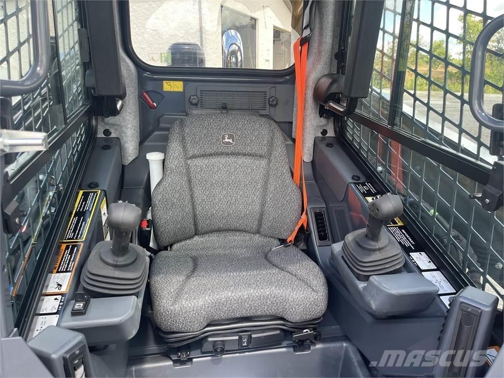 John Deere 333G Kompaktlastere