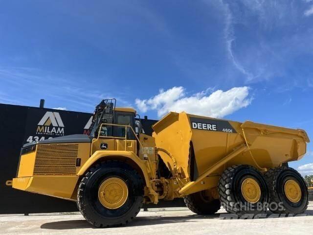 John Deere 460E Rammestyrte Dumpere