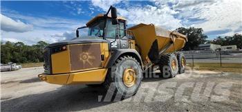 John Deere 460E Vanningsvogn for støvdemping
