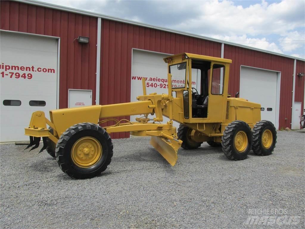 John Deere 570 Veihøvler