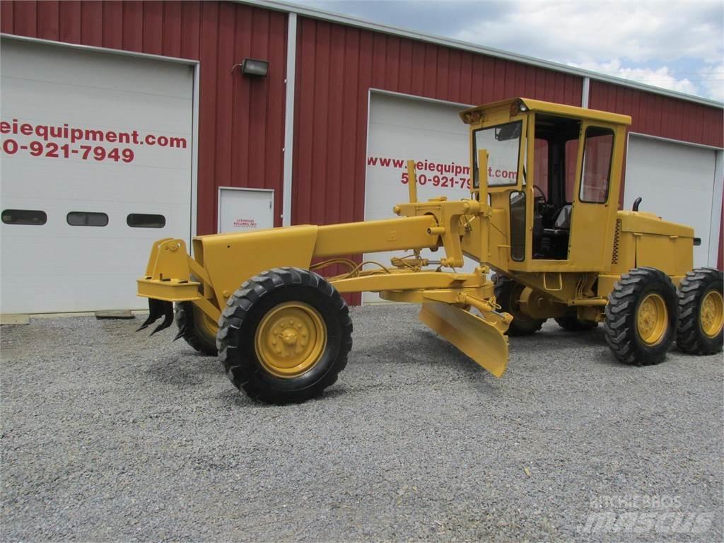 John Deere 570 Veihøvler