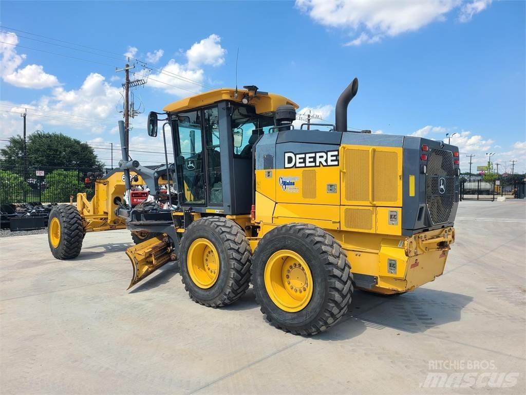 John Deere 672G Veihøvler