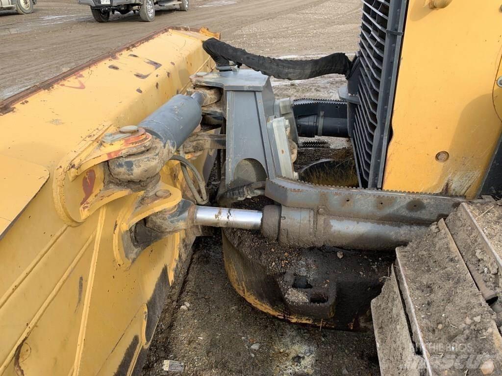 John Deere 750K LGP Dozere Beltegående