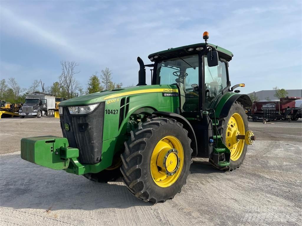 John Deere 8320R Traktorer