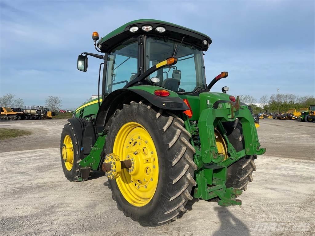 John Deere 8320R Traktorer