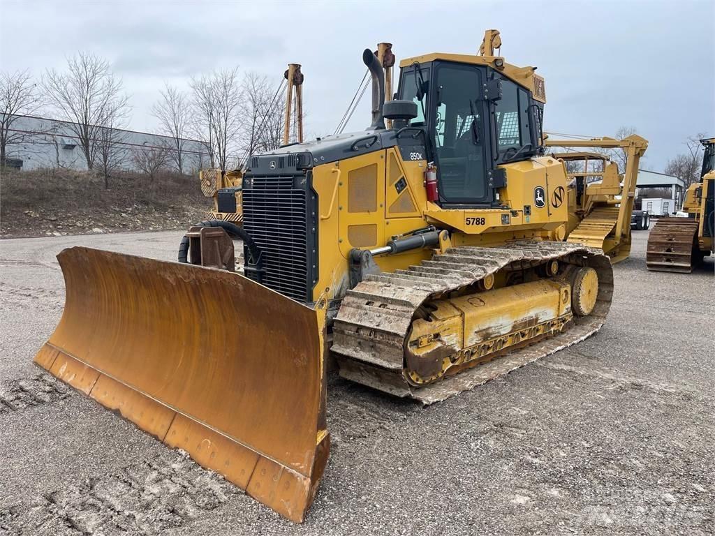 John Deere 850K WLT Dozere Beltegående