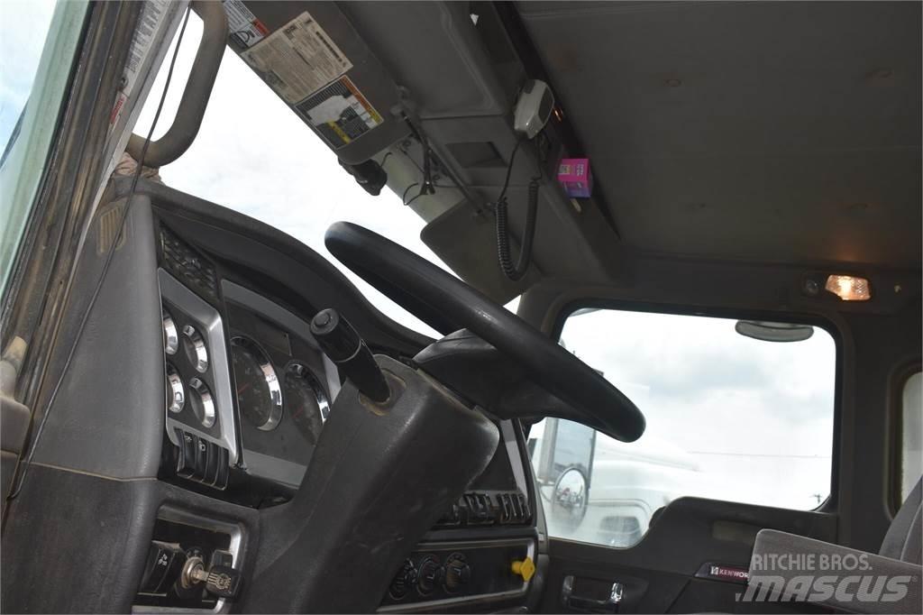 Kenworth T440 Betongbiler