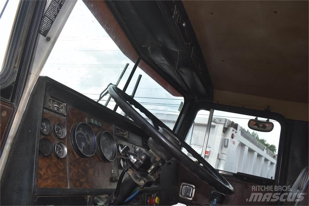 Kenworth T800 Tippbil