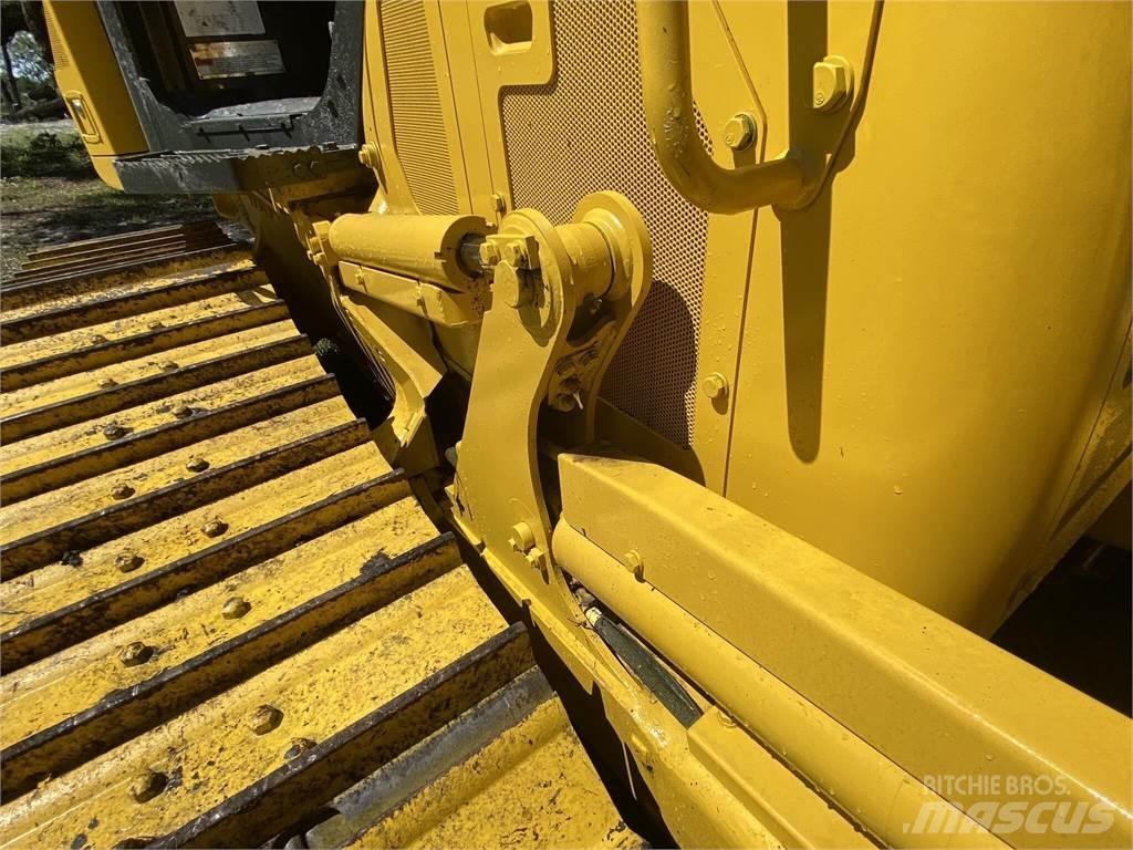 Komatsu D39PX-24 Dozere Beltegående