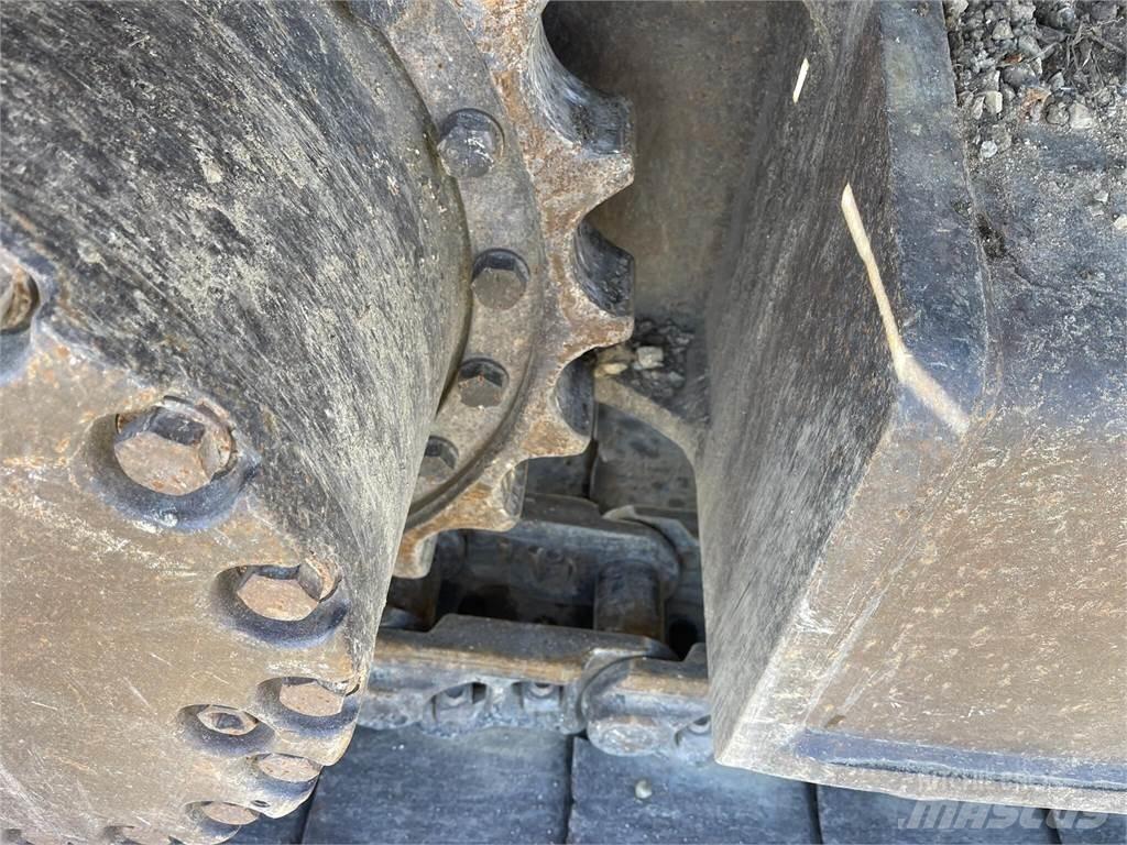 Komatsu PC300 LC Beltegraver