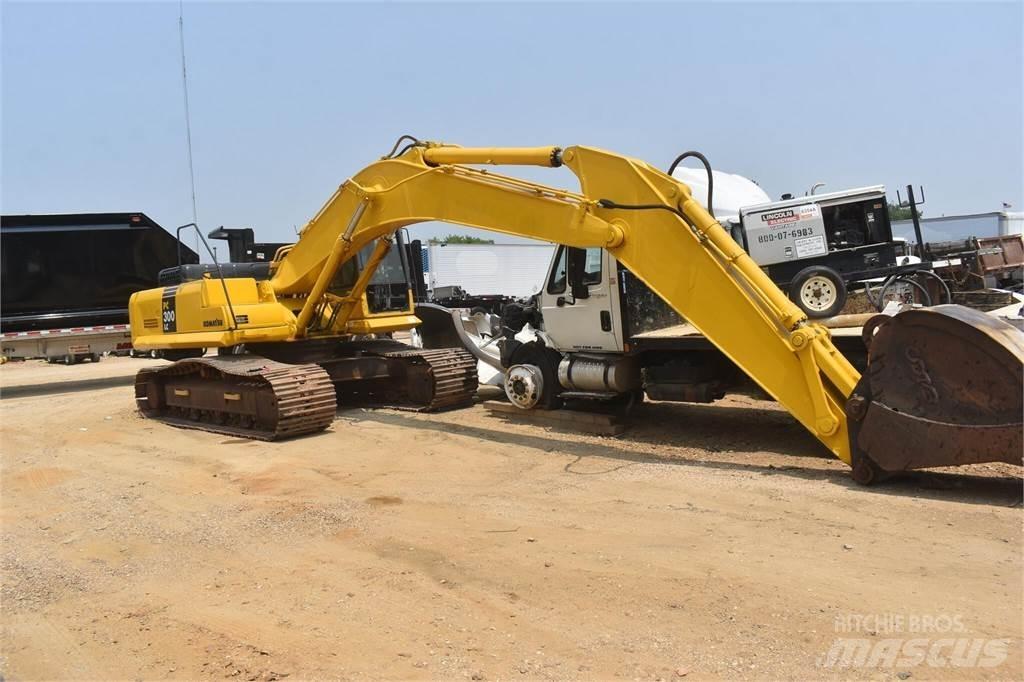 Komatsu PC300 LC-7E Beltegraver