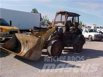Komatsu WA100 Hjullastere