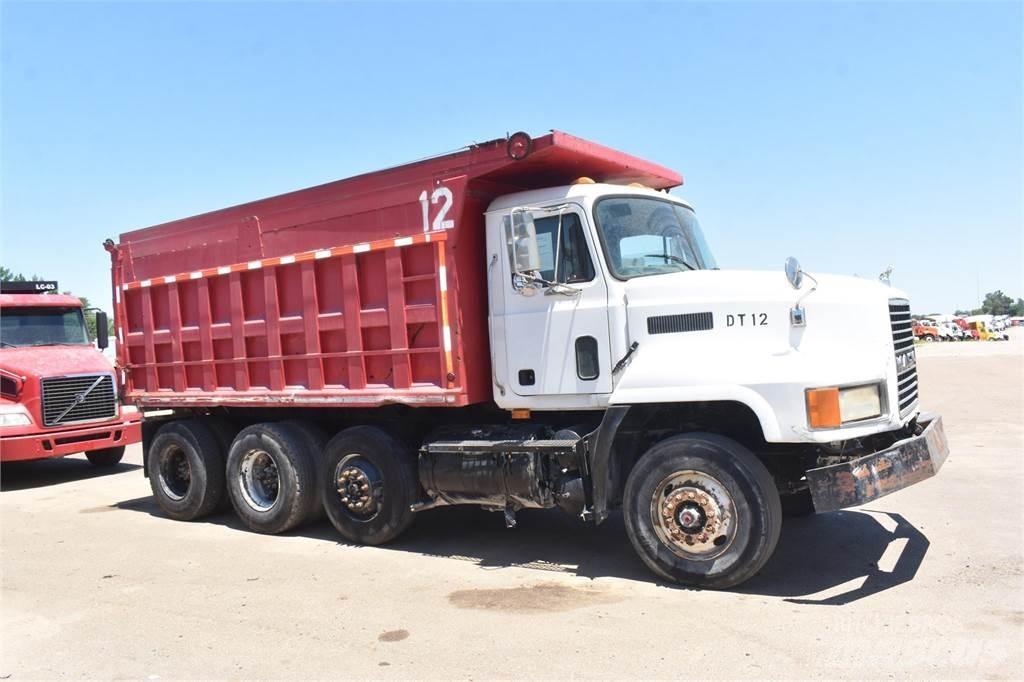 Mack CH613 Tippbil
