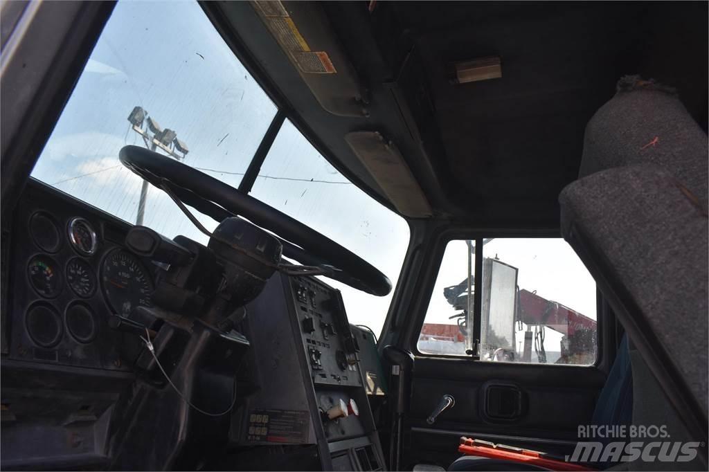 Mack CH613 Tippbil