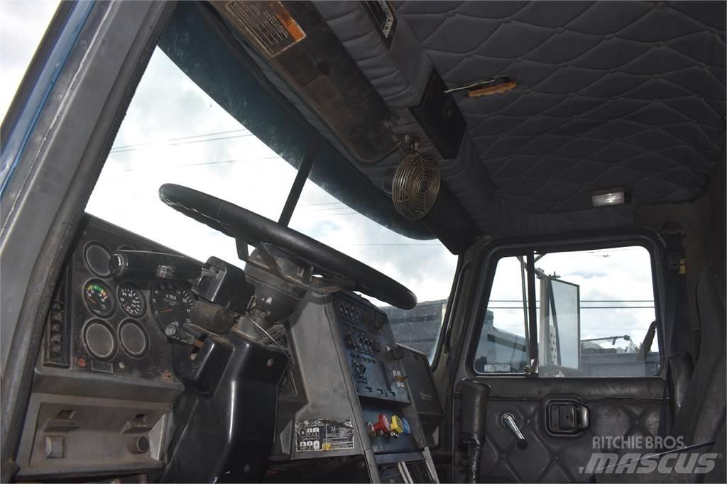 Mack CH613 Tippbil
