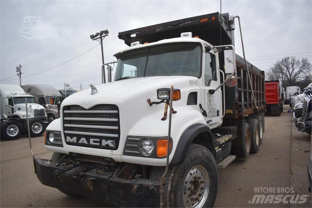 Mack GRANITE CV713 Tippbil