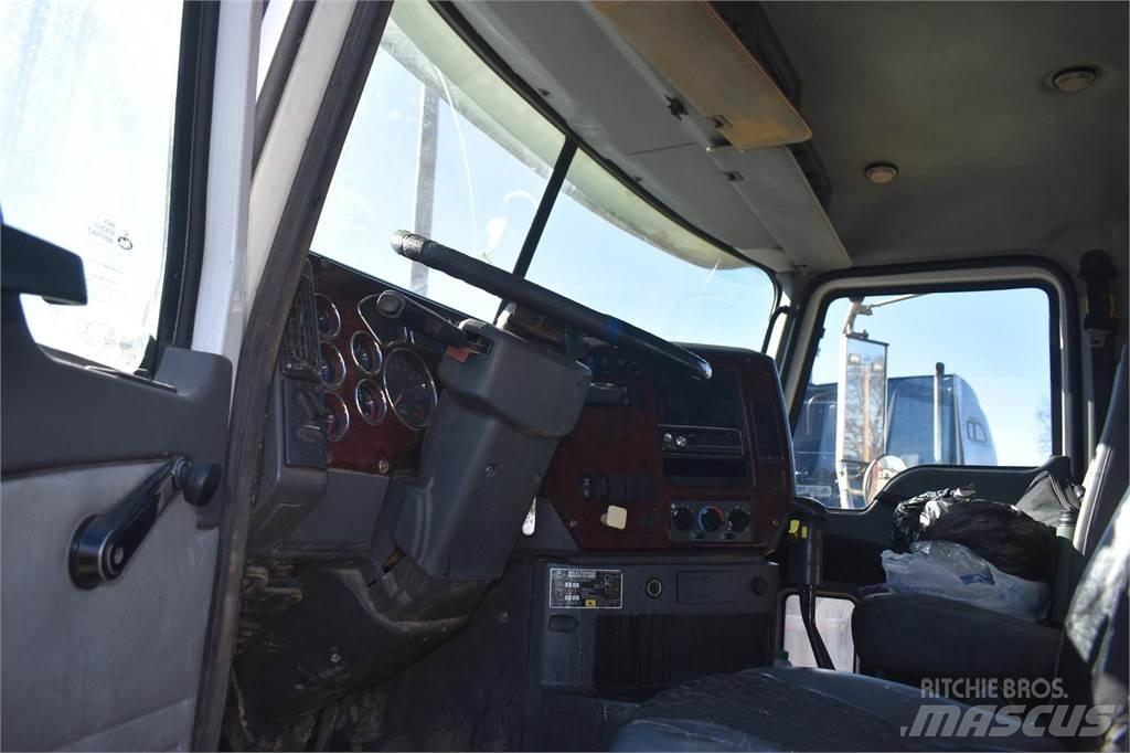 Mack GRANITE GU713 Tippbil