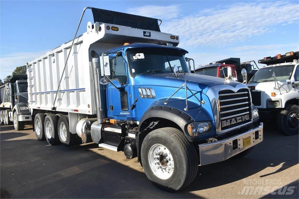Mack GRANITE GU713 Tippbil