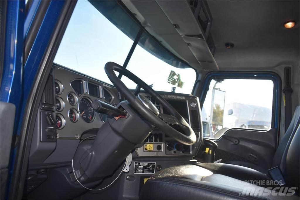 Mack GRANITE GU713 Tippbil