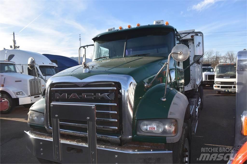 Mack GRANITE GU713 Tippbil