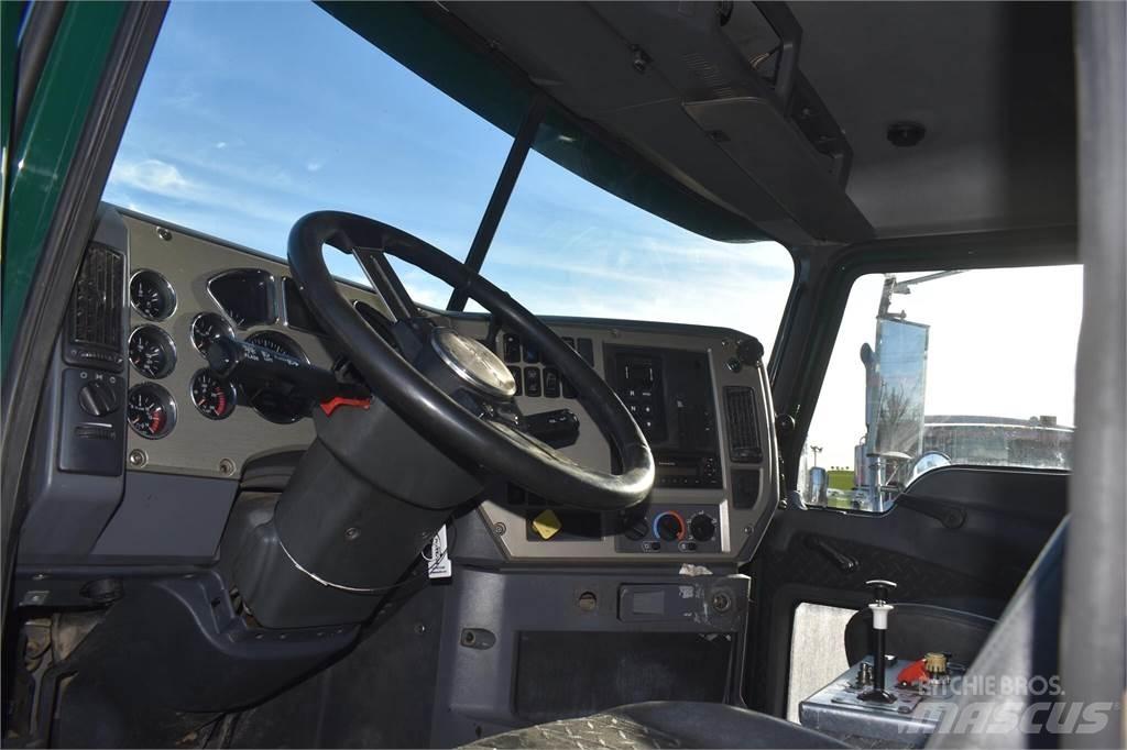 Mack GRANITE GU713 Tippbil