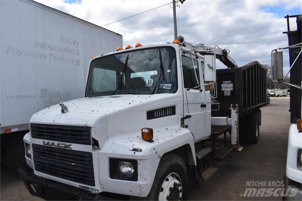 Mack MIDLINER CS300 Kranbil