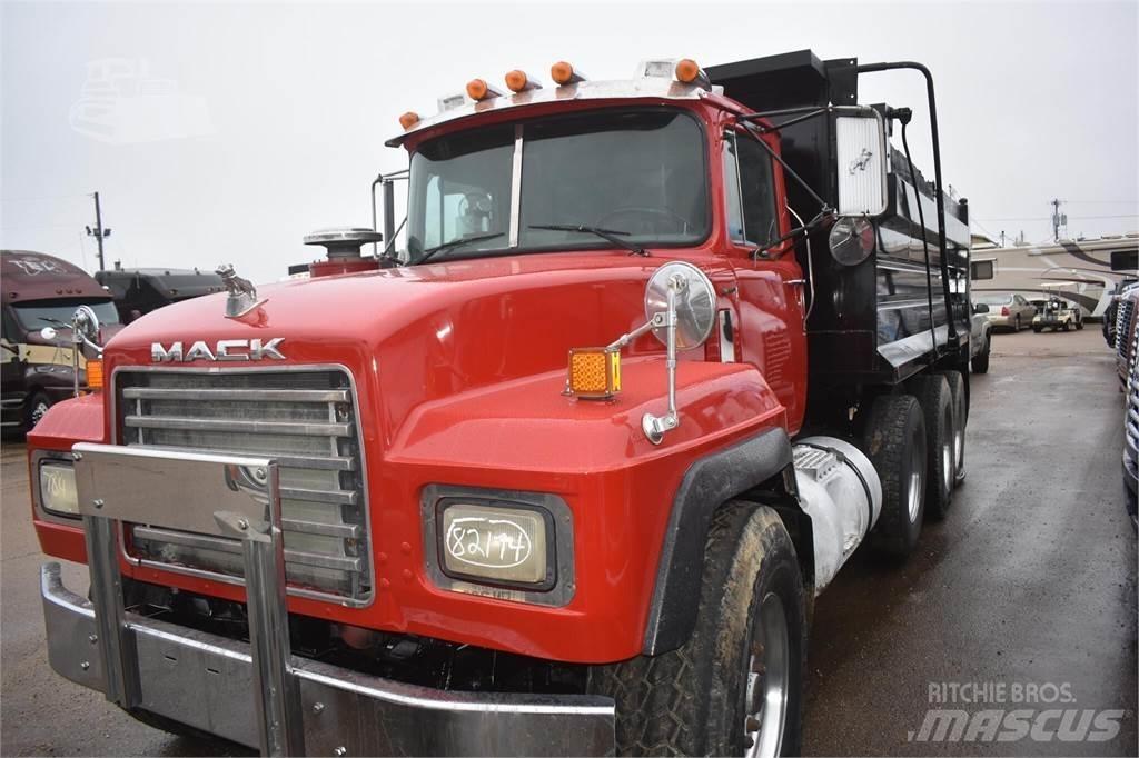 Mack RD688S Tippbil