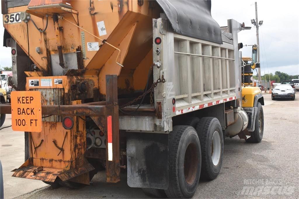 Mack RD688S Tippbil