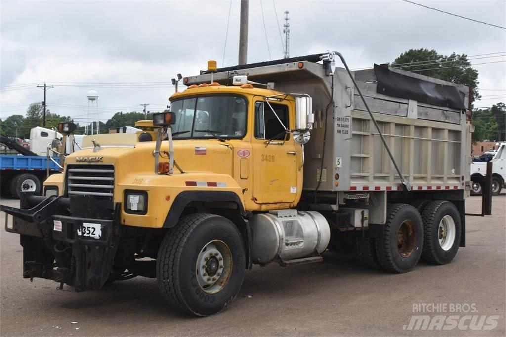 Mack RD688S Tippbil