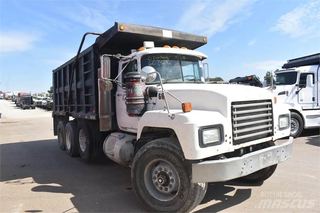 Mack RD688S Tippbil