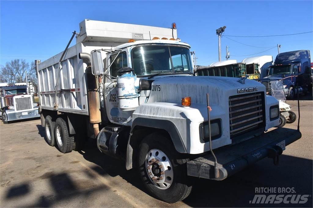 Mack RD688S Tippbil