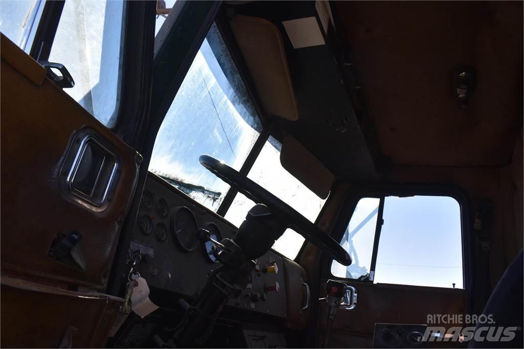  MARMON 330 Kranbil