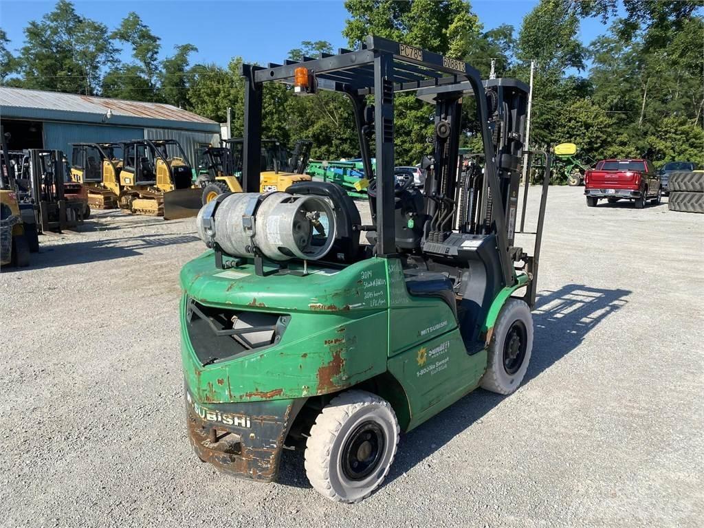 Mitsubishi FG25N Gaffeltrucker - Annet