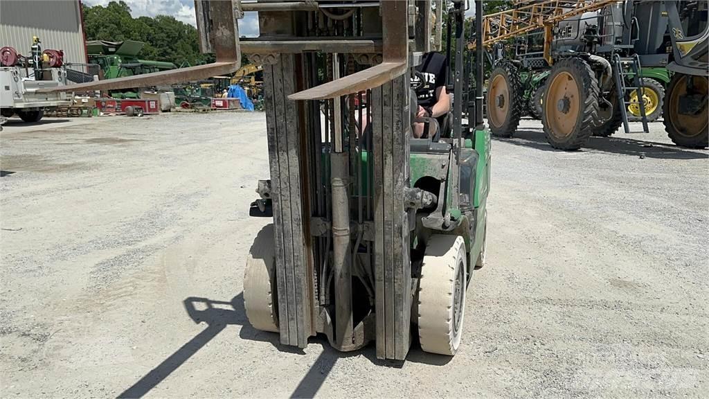 Mitsubishi FG25N Gaffeltrucker - Annet