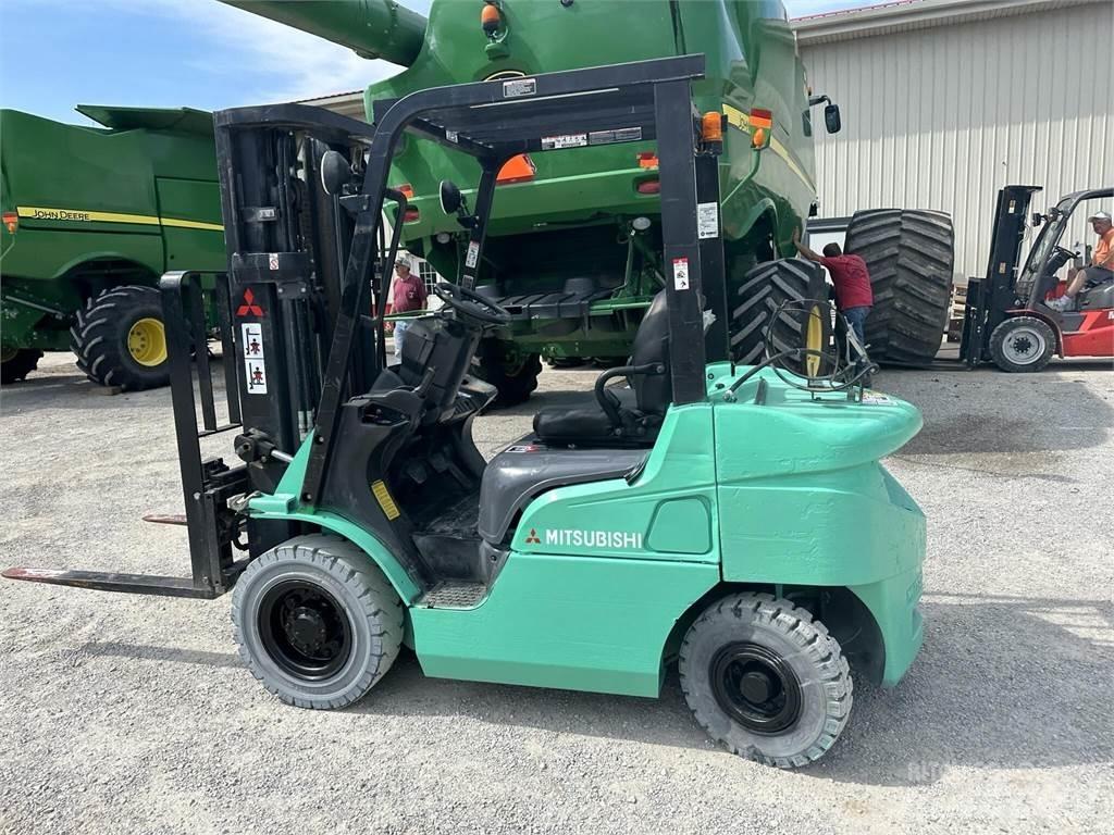 Mitsubishi FG25N Gaffeltrucker - Annet
